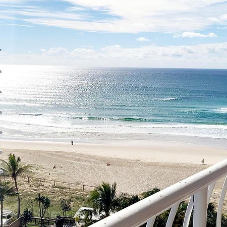 19Th Avenue On The Beach Gold Coast Esterno foto