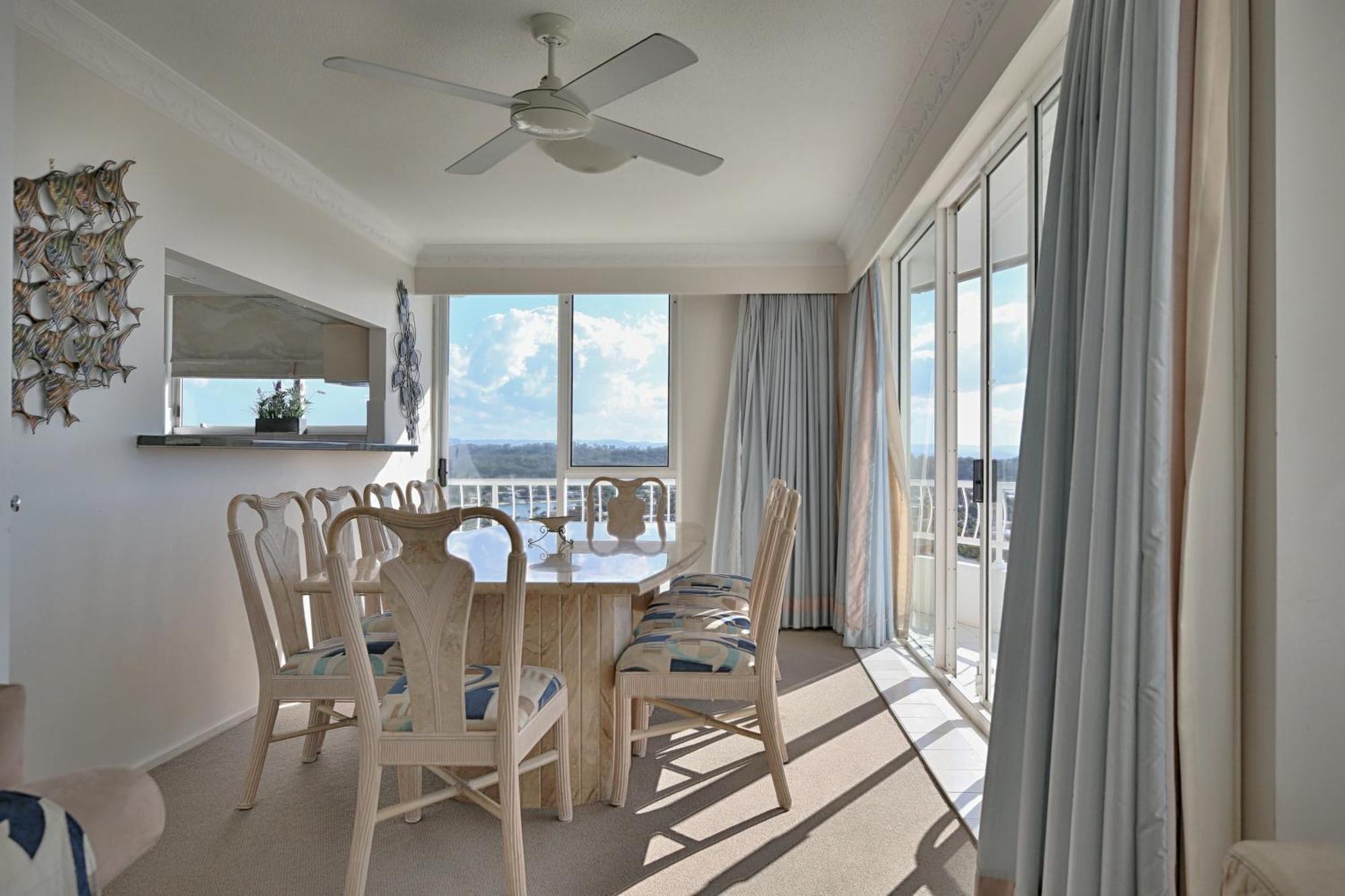 19Th Avenue On The Beach Gold Coast Esterno foto