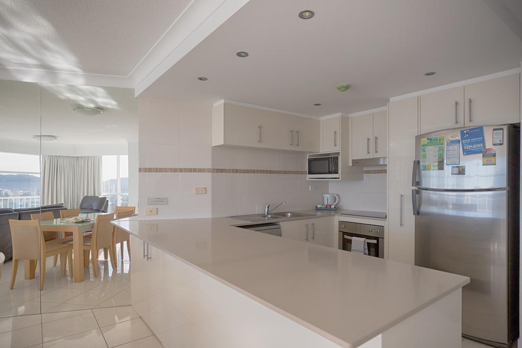 19Th Avenue On The Beach Gold Coast Esterno foto