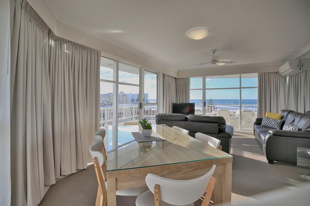 19Th Avenue On The Beach Gold Coast Esterno foto