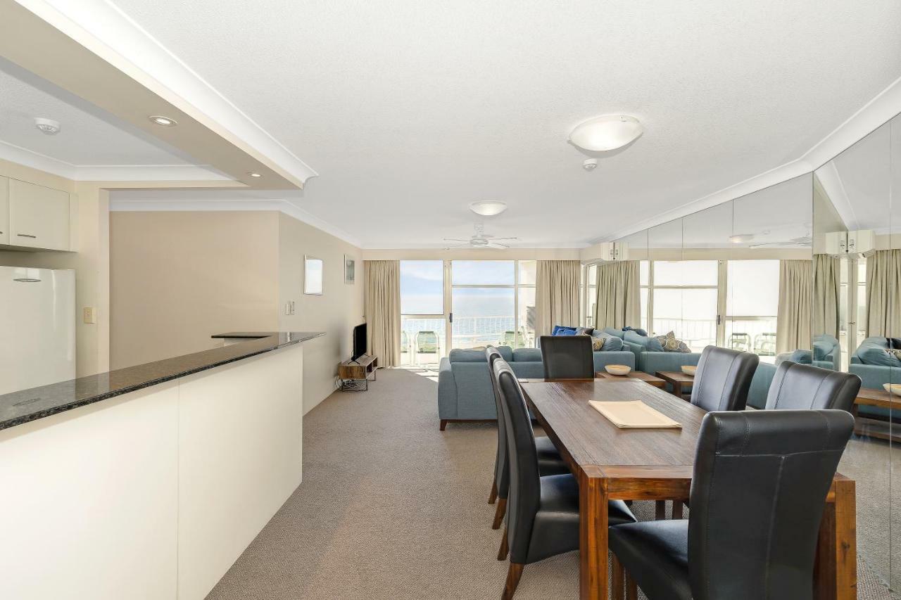 19Th Avenue On The Beach Gold Coast Esterno foto