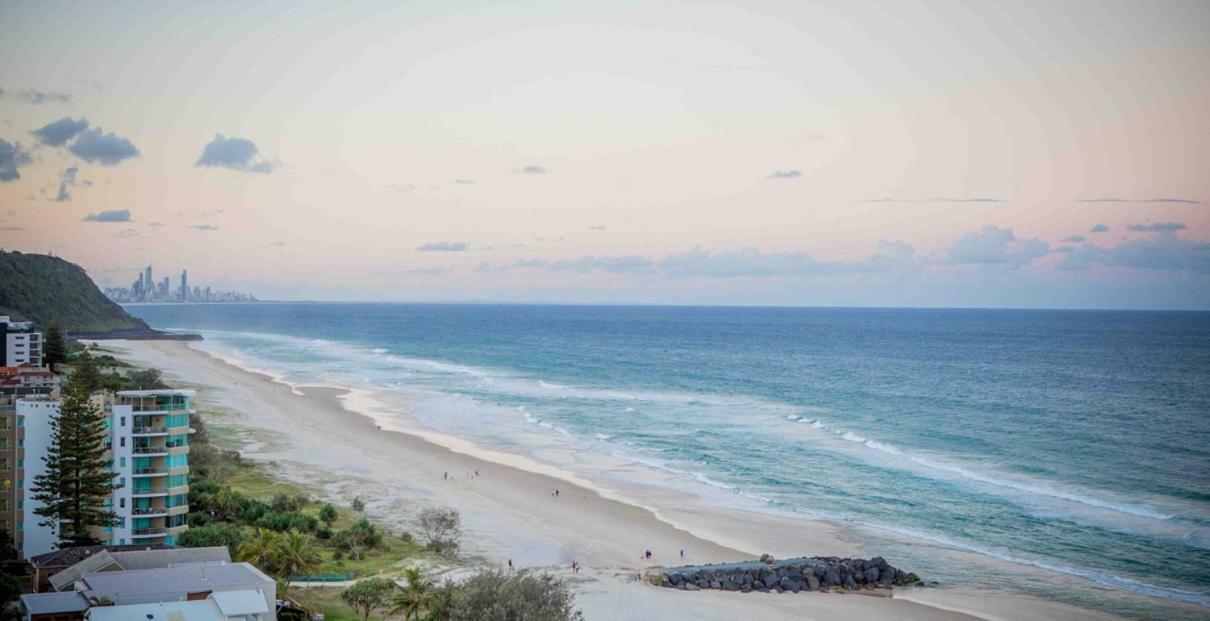 19Th Avenue On The Beach Gold Coast Esterno foto