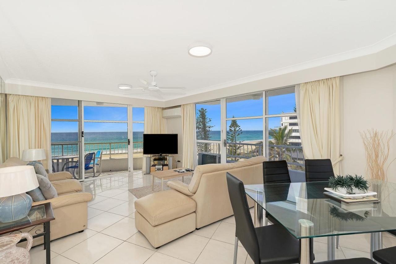 19Th Avenue On The Beach Gold Coast Esterno foto